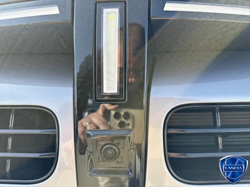 Image LANCIA Ypsilon 1.2 Ibrida 110ch LX eDCT6