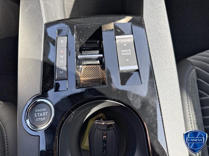Image LANCIA Ypsilon 1.2 Ibrida 110ch LX eDCT6