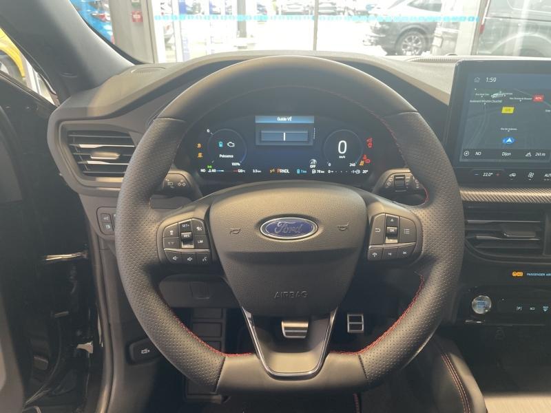 Image FORD Kuga 2.5 Duratec 243 ch Hybride essence Rechargeable (PHEV) Powershift 5p ST LINE X