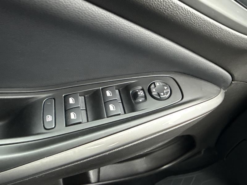 Image OPEL Grandland 1.6 Turbo 225ch Hybride Elegance Business