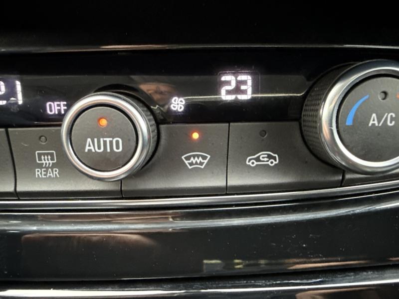 Image OPEL Grandland 1.6 Turbo 225ch Hybride Elegance Business