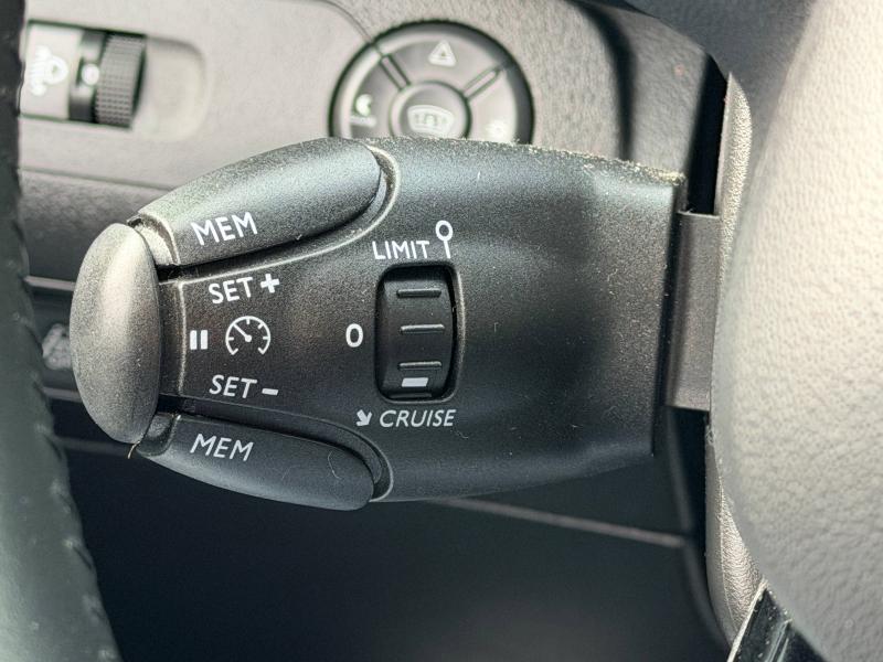 Image CITROEN Berlingo XL BlueHDi 130ch S&S Shine 7 places