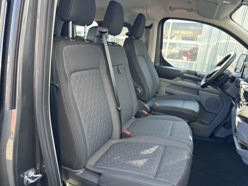 Image FORD Transit CUSTOM  CAB APP 320 L1H1 2.0L EcoBlue diesel 170 ch BVA8 LIMITED