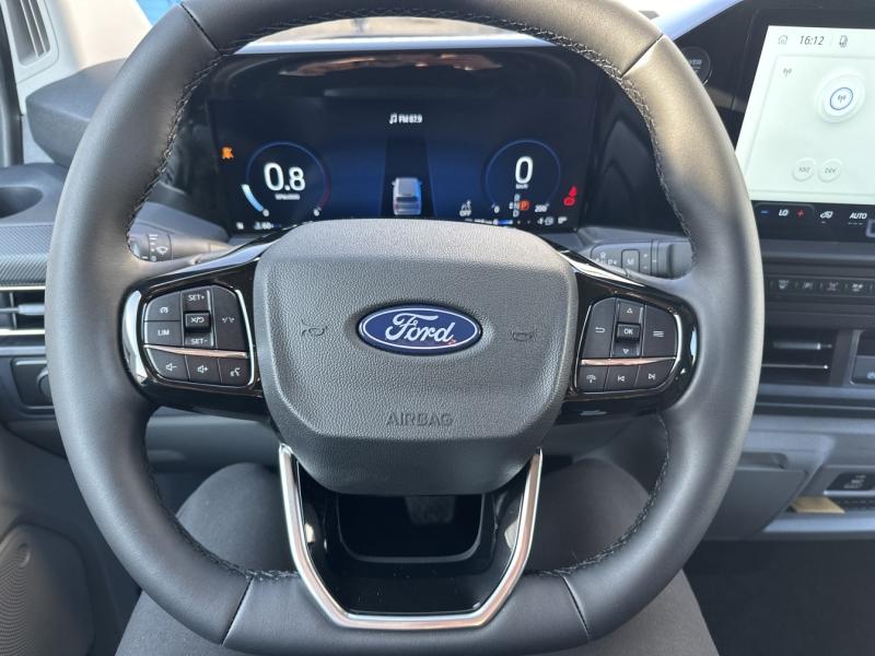 Image FORD Transit CUSTOM  CAB APP 320 L1H1 2.0L EcoBlue diesel 170 ch BVA8 LIMITED