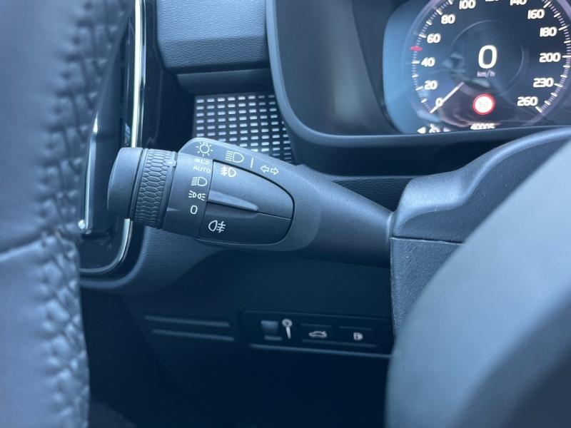 Image VOLVO XC40 T5 Recharge 180 + 82ch R-Design DCT 7