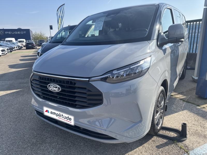 Photo FORD Transit Custom Fg 320 L1H1 2.5 Duratec 232 ch Hybride recheargeable Multicab Limited CVT