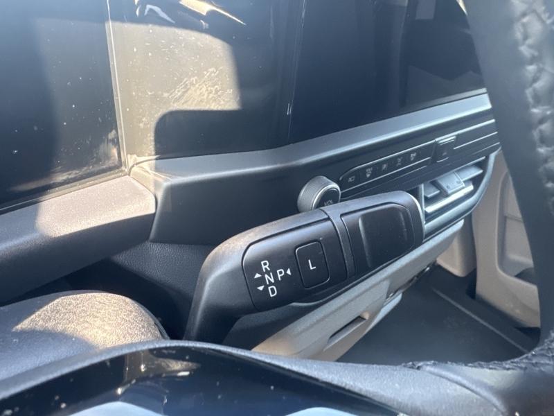 Image FORD Transit Custom Fg 320 L1H1 2.5 Duratec 232 ch Hybride recheargeable Multicab Limited CVT