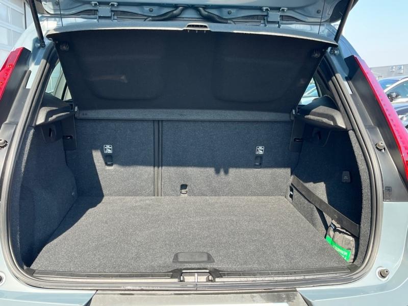 Image VOLVO XC40 D3 AdBlue 150ch Momentum Geartronic 8