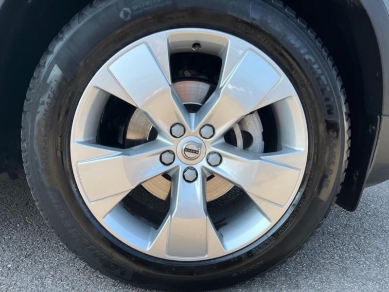Image VOLVO XC40 D3 AdBlue 150ch Momentum Geartronic 8