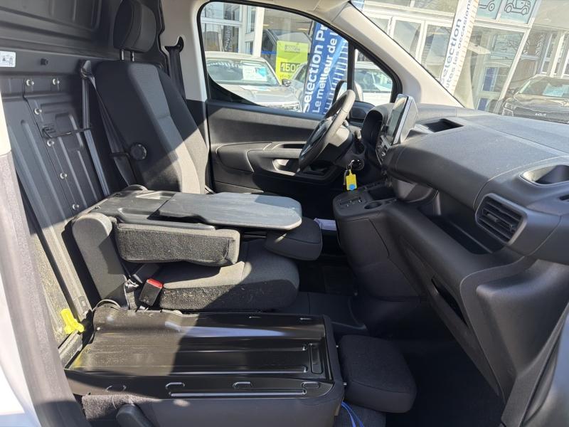 Image OPEL Combo Cargo M 800kg 100 kW Batterie 50 kWh