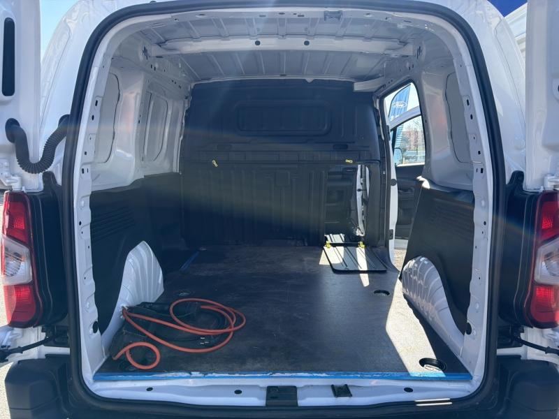 Image OPEL Combo Cargo M 800kg 100 kW Batterie 50 kWh