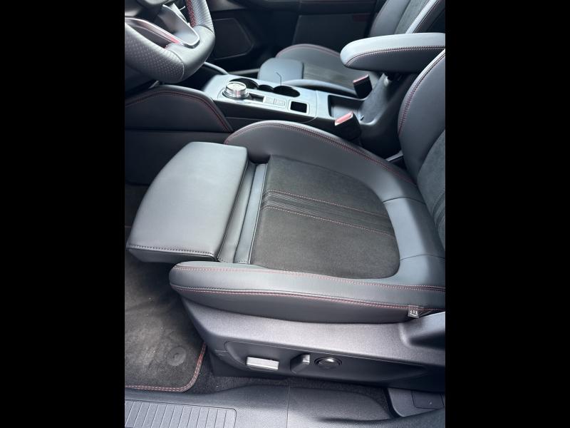 Image FORD Kuga 2.5 Duratec 180 ch Hybrid FlexiFuel (FHEV E85) Powershift 5p ST LINE X