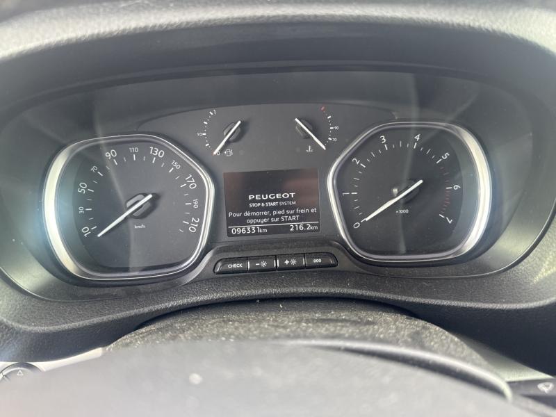 Image PEUGEOT Expert Fg Standard 2.0 BlueHDi 180 ch S&S Cabine Approfondie Fixe Pack Sport EAT8