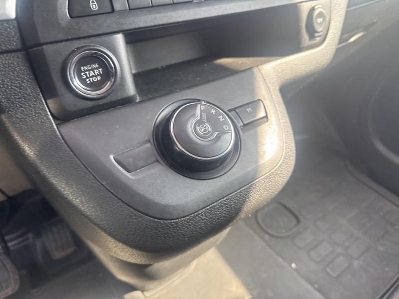 Image PEUGEOT Expert Fg Standard 2.0 BlueHDi 180 ch S&S Cabine Approfondie Fixe Pack Sport EAT8