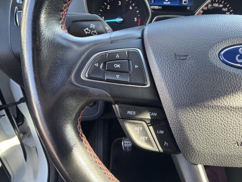 Image FORD Kuga 1.5 TDCi 120ch Stop&Start ST-Line 4x2 Euro6.2