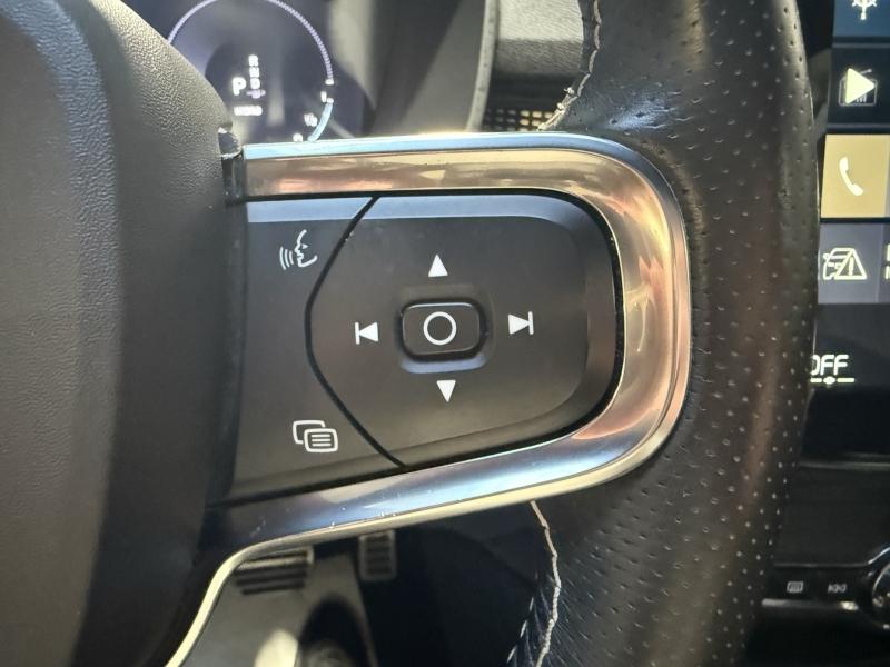 Image VOLVO XC40 T5 Recharge 180 + 82ch R-Design DCT 7