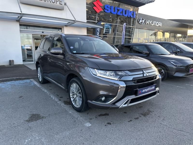 Photo MITSUBISHI Outlander PHEV Twin Motor Business 4WD Euro6d-T EVAP 5cv