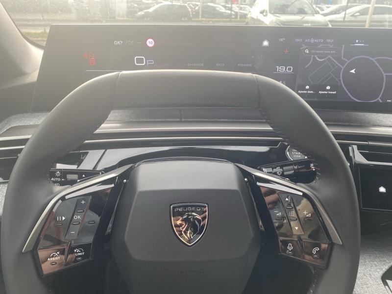 Image PEUGEOT 3008 1.2 Hybrid 145ch Allure e-DCS6