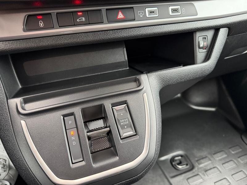 Image OPEL Vivaro Fg M 2.2 Diesel 180ch Sportive automatique