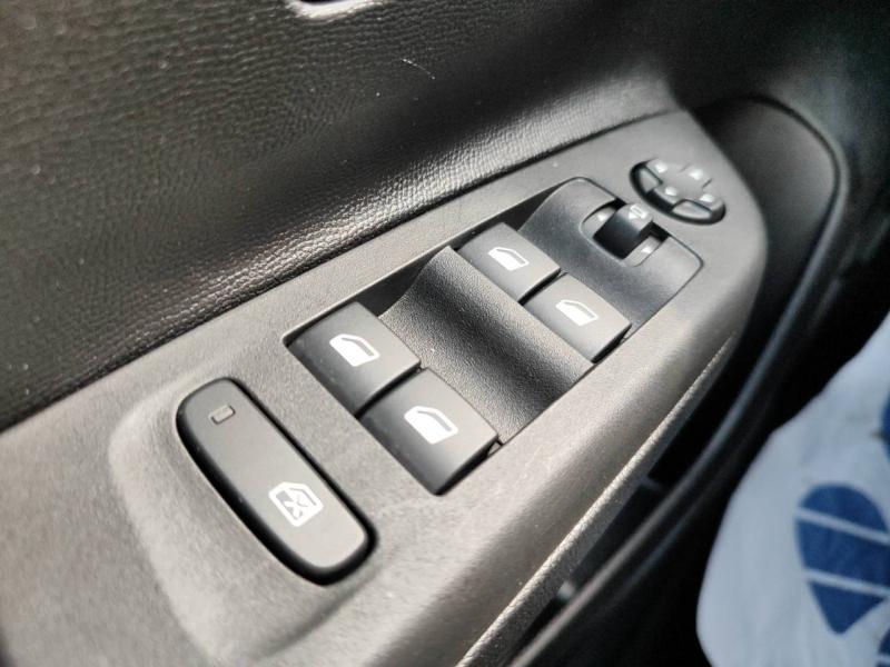 Image OPEL Corsa 1.2 75ch