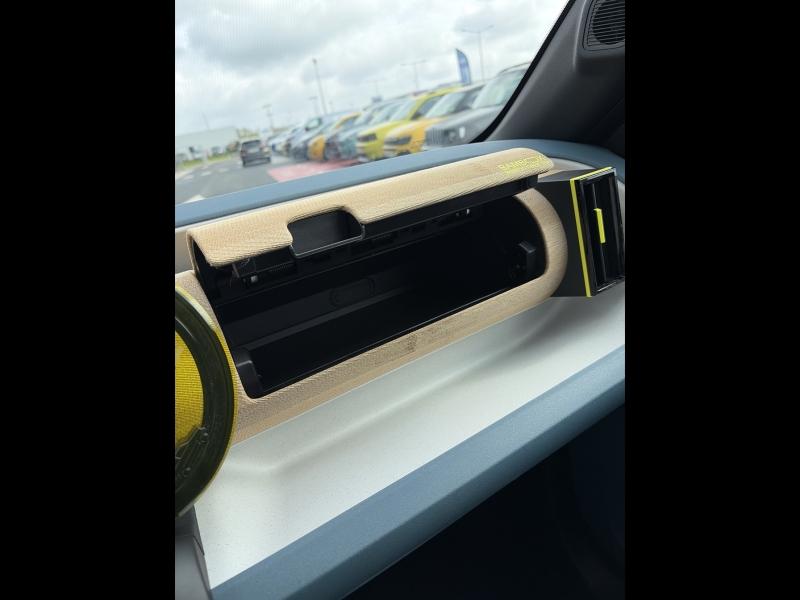 Image FIAT Grande Panda Electrique 113ch La Prima