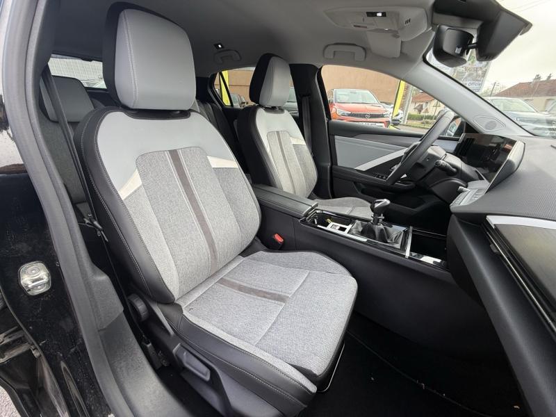 Image OPEL Astra 1.2 Turbo 110ch Elegance