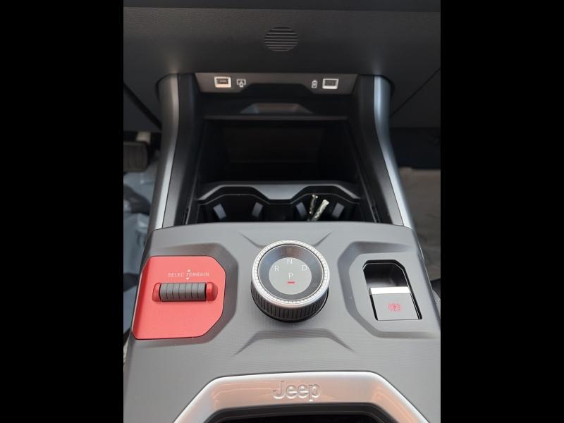 Image JEEP Compass 1.2 Turbo T3 145ch e-Hybrid First Edition BVR6