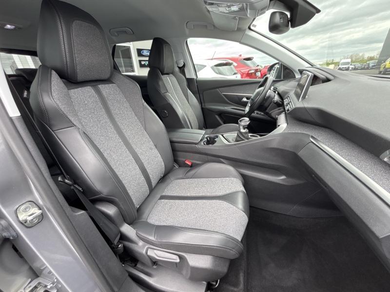 Image PEUGEOT 3008 1.5 BlueHDi 130ch E6.c Allure S&S  6cv