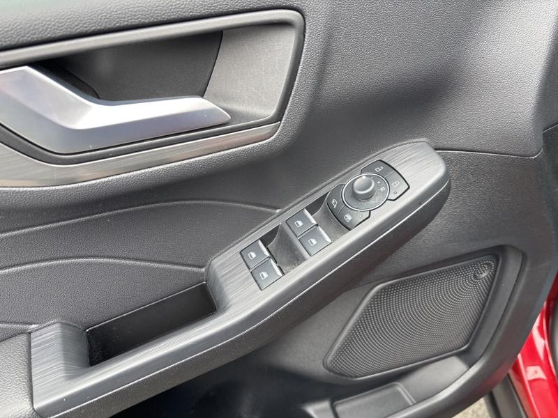 Image FORD Kuga 2.5 Duratec 190ch FHEV E85 Titanium BVA