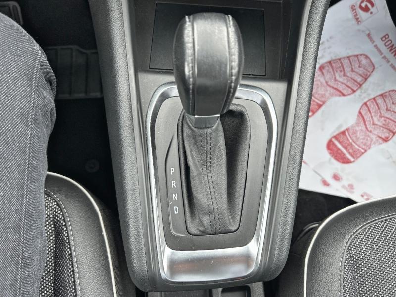 Image RENAULT Captur 1.3 TCe 140ch FAP Intens EDC -21