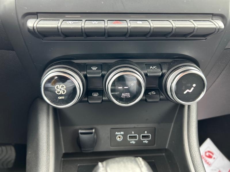 Image RENAULT Captur 1.3 TCe 140ch FAP Intens EDC -21