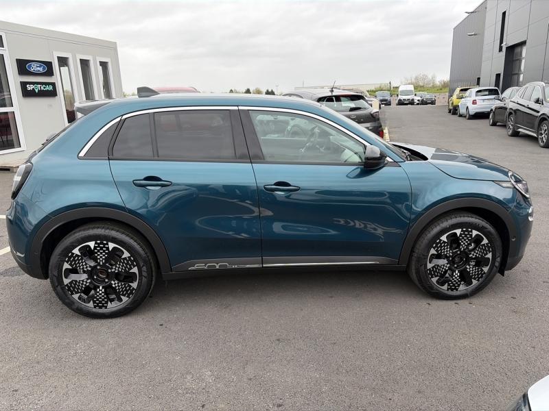 Image FIAT 600 e 156ch 54kWh La Prima