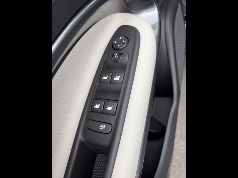 Image FIAT 600 e 156ch 54kWh La Prima