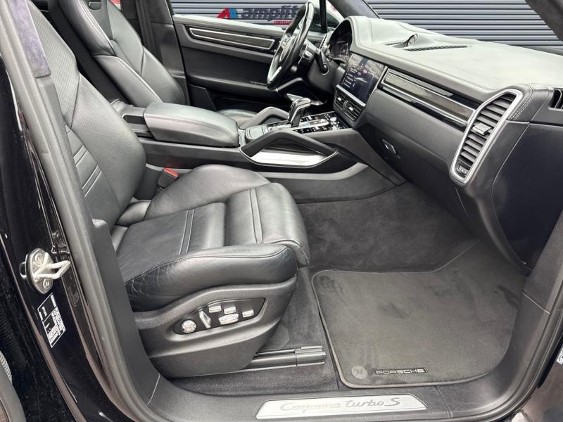 Image PORSCHE Cayenne 4.0 V8 680ch Turbo S E-Hybrid