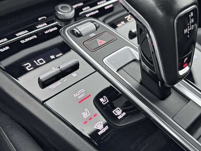 Image PORSCHE Cayenne 4.0 V8 680ch Turbo S E-Hybrid