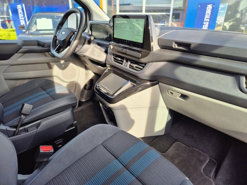 Image FORD Transit Custom Fg 320 L1H1 2.5 Duratec 232ch Hybride recheargeable Cabine Approfondie Sport CVT