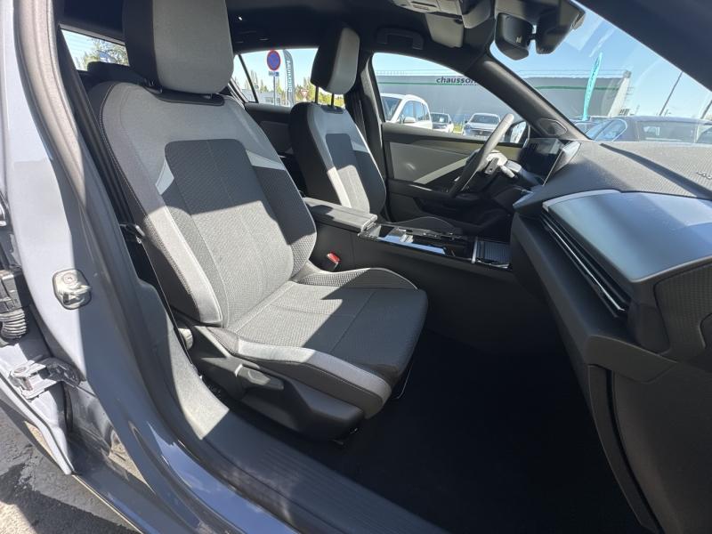 Image OPEL Astra 1.2 Turbo Hybrid 145ch Business e-DCT 6