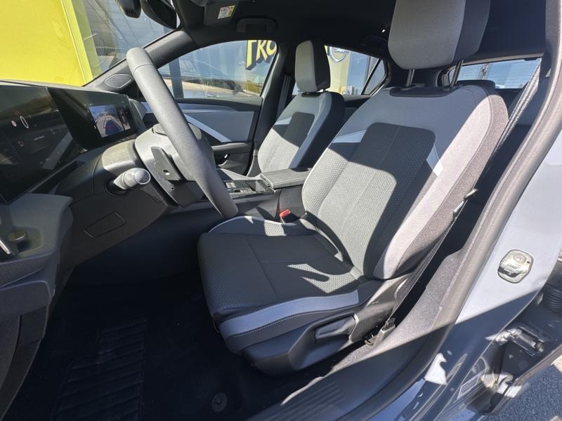 Image OPEL Astra 1.2 Turbo Hybrid 145ch Business e-DCT 6