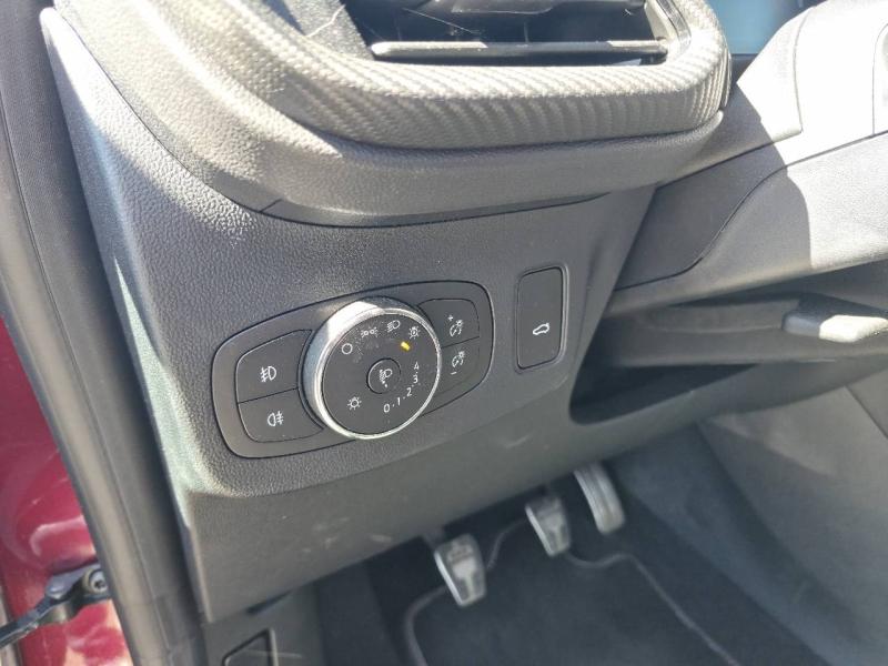 Image FORD Puma 1.0 Flexifuel 125ch S&S mHEV ST-Line X Vivid Ruby Edition