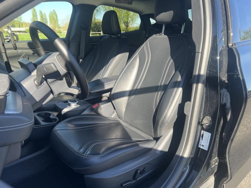 Image FORD Mustang Mach-E 269ch Standard Range 72,6kWh Mach-E Propulsion