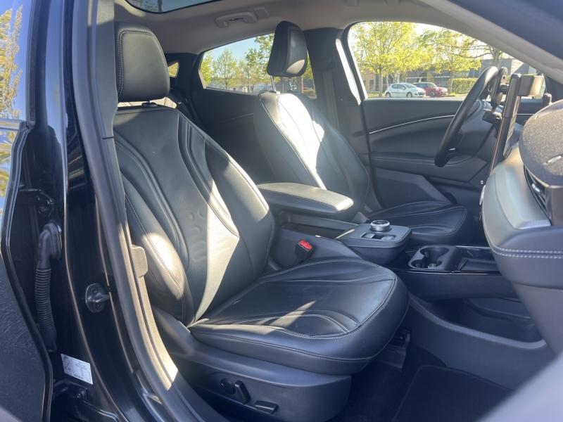 Image FORD Mustang Mach-E 269ch Standard Range 72,6kWh Mach-E Propulsion