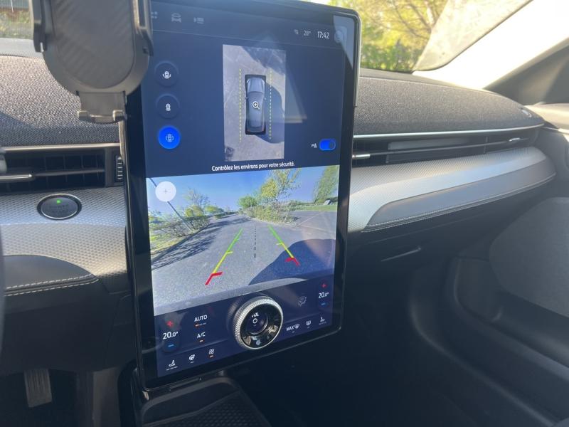 Image FORD Mustang Mach-E 269ch Standard Range 72,6kWh Mach-E Propulsion