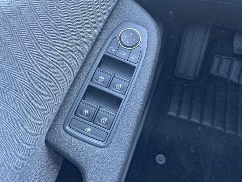 Image RENAULT Clio 1.0 TCe 90ch Techno - 25