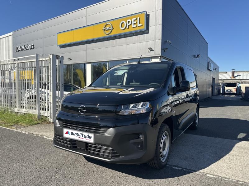 Photo OPEL Combo Cargo M Diesel 130ch automatique Pack Premium Connect