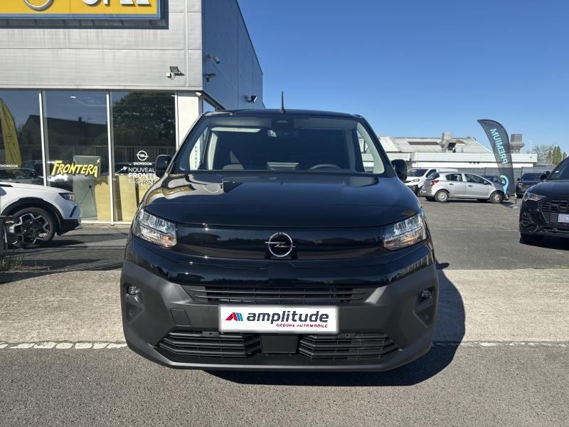 Image OPEL Combo Cargo M Diesel 130ch automatique Pack Premium Connect