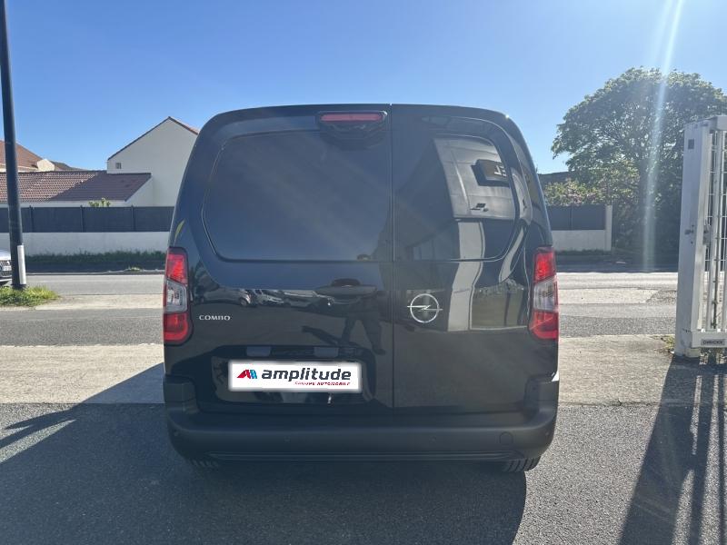 Image OPEL Combo Cargo M Diesel 130ch automatique Pack Premium Connect
