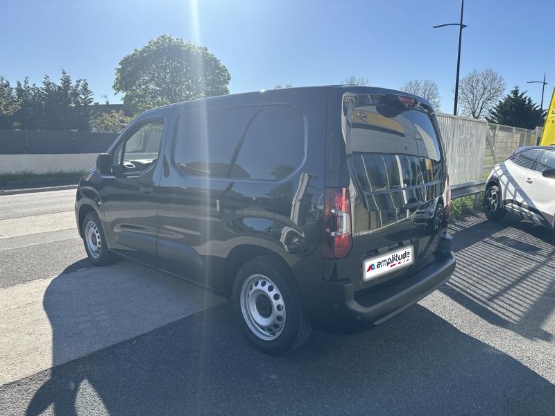 Image OPEL Combo Cargo M Diesel 130ch automatique Pack Premium Connect