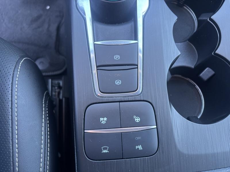 Image FORD Kuga 2.5 Duratec 190ch FHEV E85 Vignale BVA