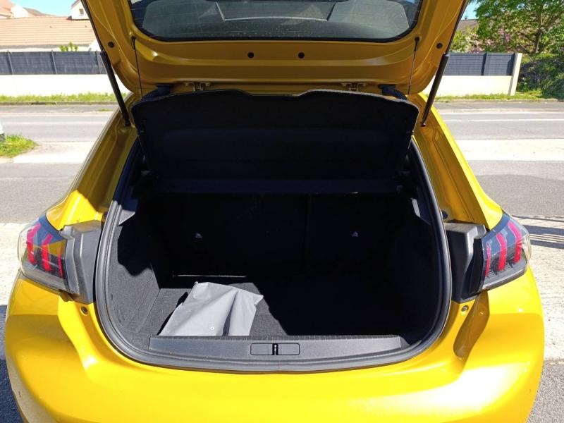 Image PEUGEOT 208 1.2 PureTech 100ch S&S Roadtrip EAT8