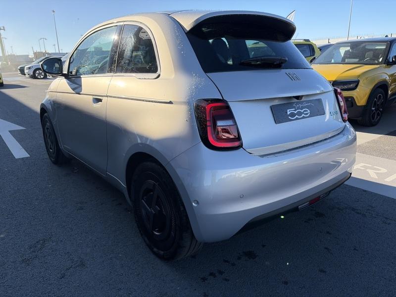 Image FIAT 500 e 118ch Giorgio Armani Collectors Edition MY25 Step 2